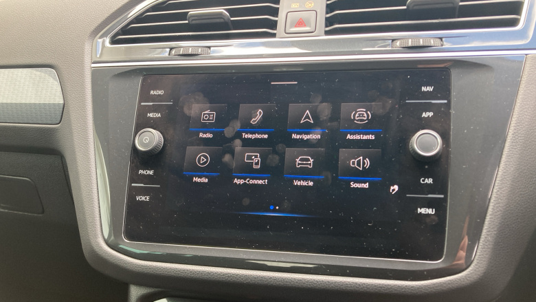 Volkswagen Tiguan 1.5 TSI 150 Life 5dr DSG Petrol Estate